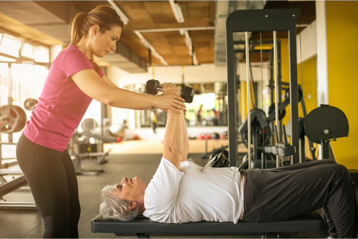 Dumbbell Bench Press vs Fly: Benefits, Differences & Muscles Worked