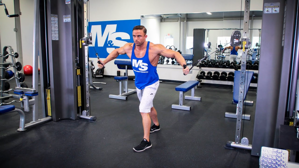 Cable Flys vs Dumbbell Flys: Proper Forms, Benefits & Muscles Worked