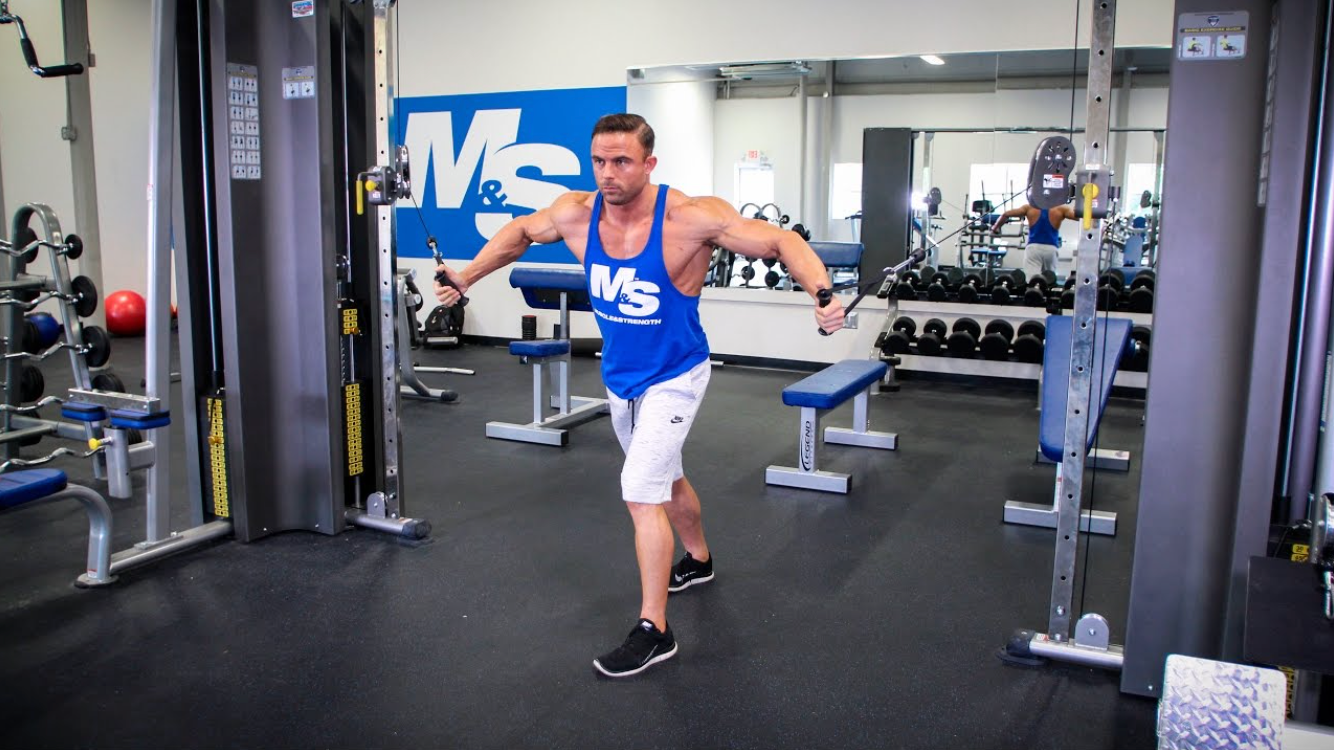 Cable Flys vs Dumbbell Flys: Proper Forms, Benefits & Muscles Worked