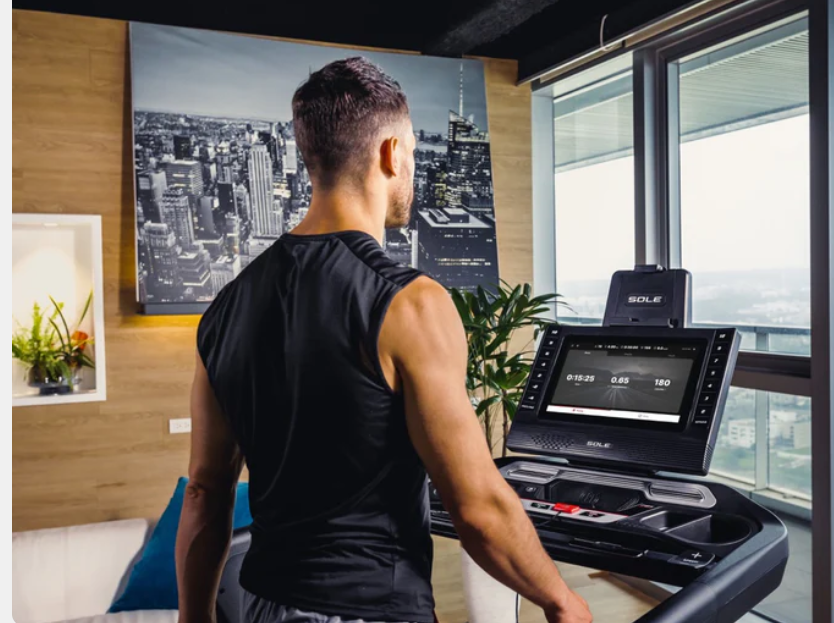 ProForm or Horizon? Choosing the Right Treadmill for 2024