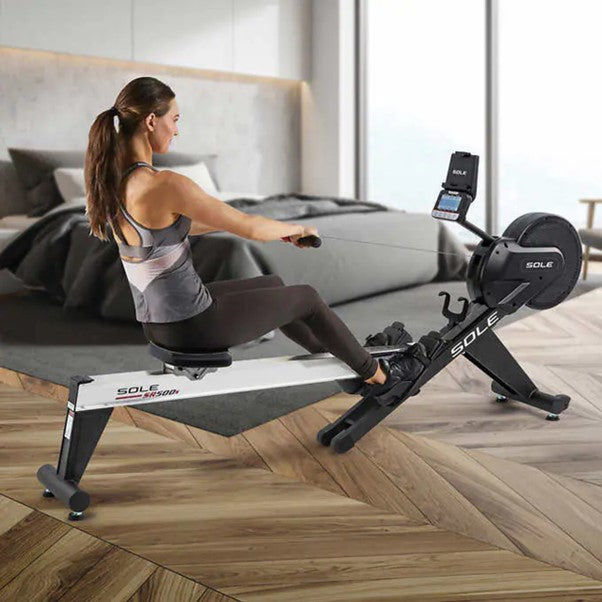 SOLE vs. Peloton Comparison: Which Rowing Machine Wins in 2024?