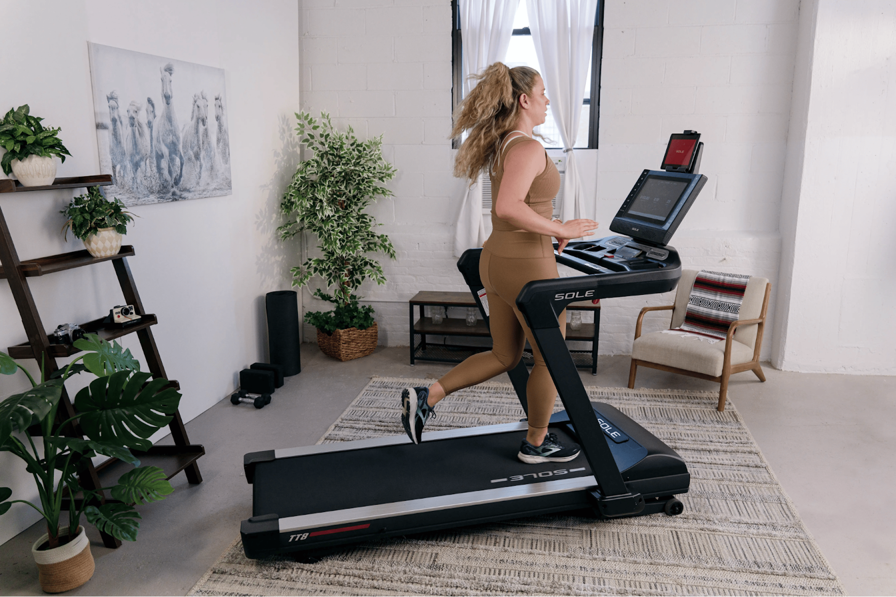 Treadmill vs Bike for Weight Loss Compared: Pros & Cons
