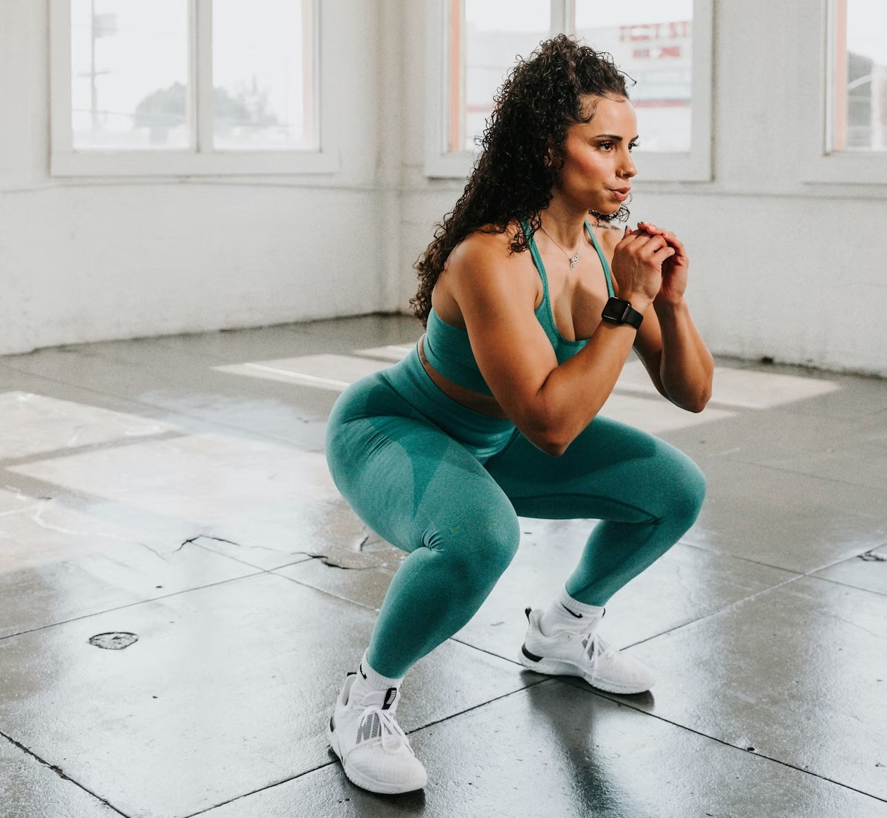 How Much Should You Squat for Your Weight? Average Standards for Men & Women