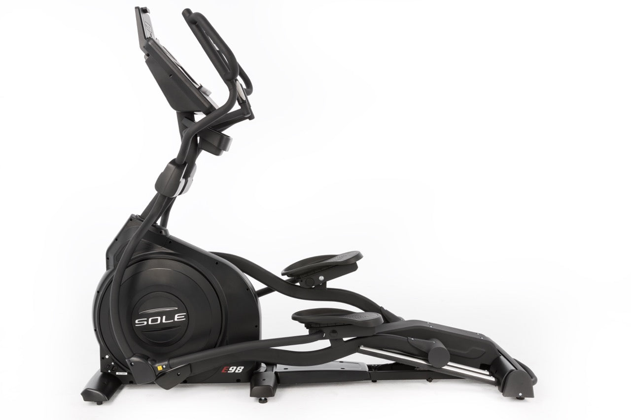 SOLE E98 Elliptical (Last-Generation Model)