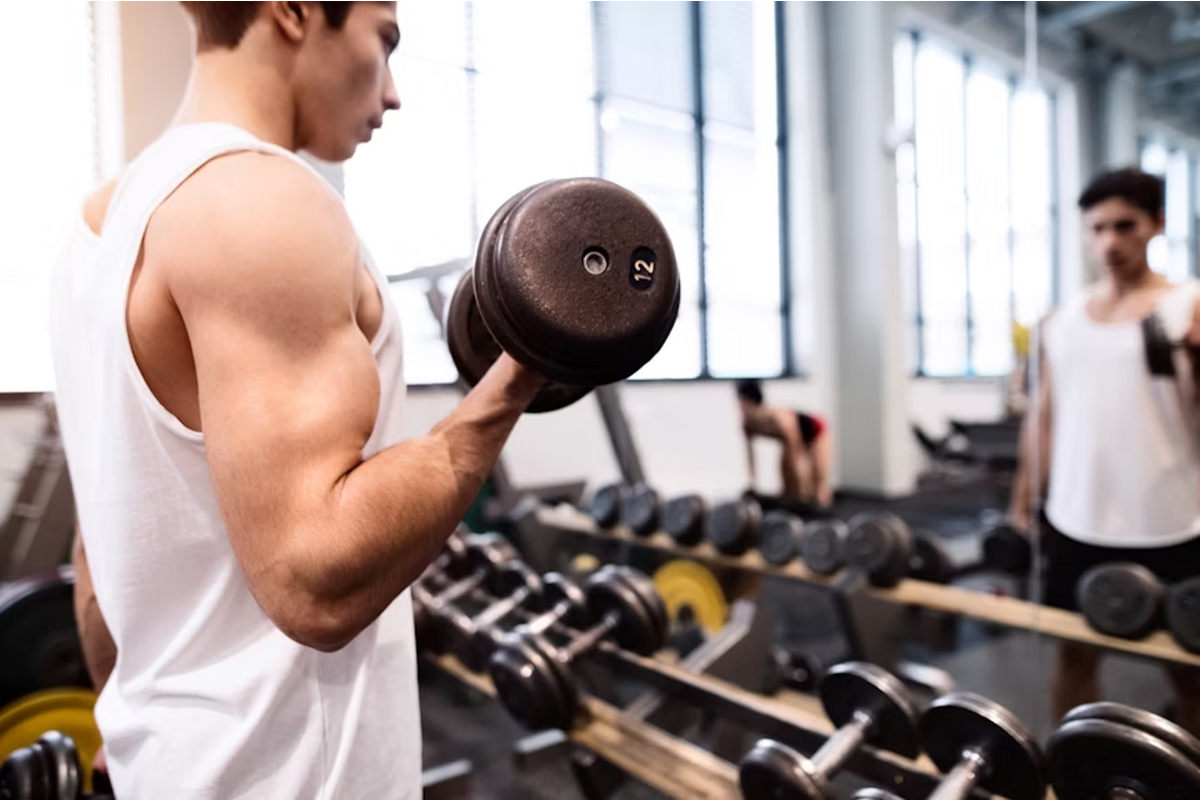 3 Best Dumbbell Exercises for Flabby Arms