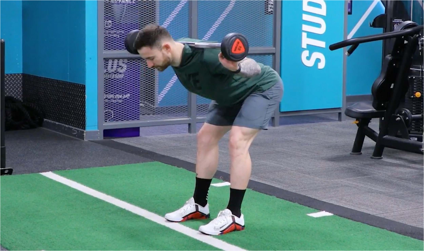 Good Mornings vs Romanian Deadlift: Differences, Benefits & Muscles Worked