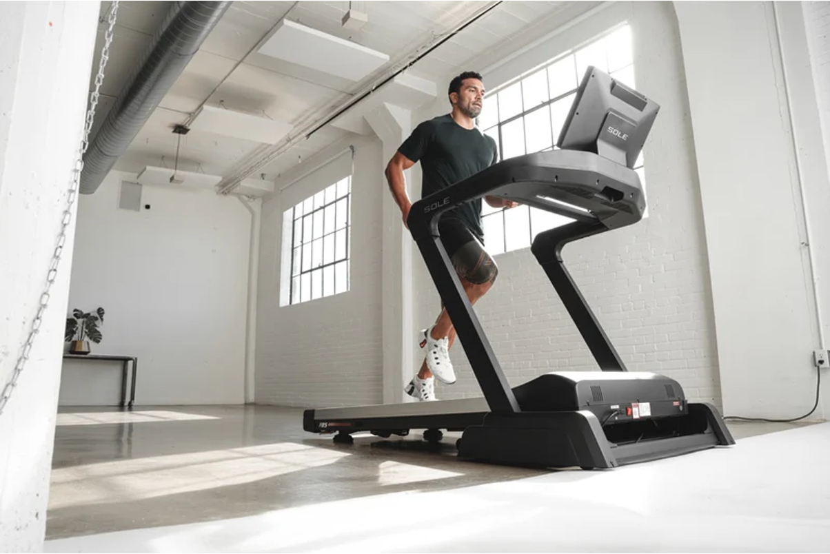 SOLE F89 vs NordicTrack 2450 Treadmill: Specs, Price & Reviews