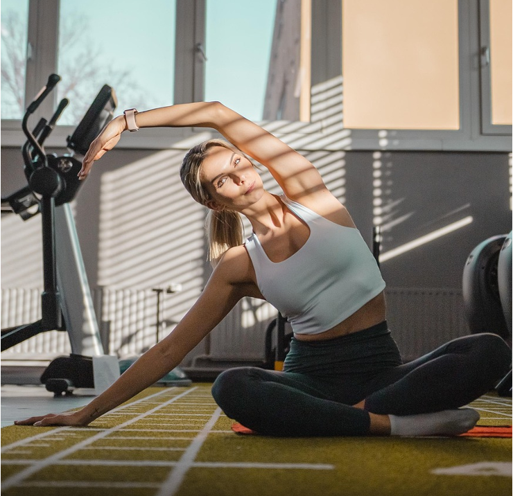 How to Stretch Triceps After Workout: 3 Stretches to Try