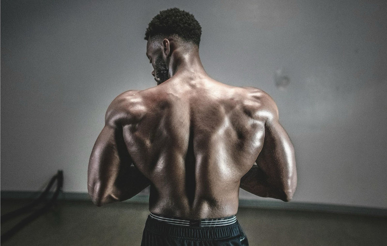 4 Best Lat Exercises at Home for a Stronger Back