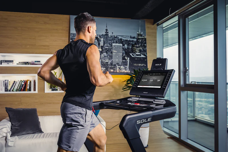 SOLE F85 vs ProForm Carbon Pro 9000 Treadmill Comparison: Specs, Price & Reviews