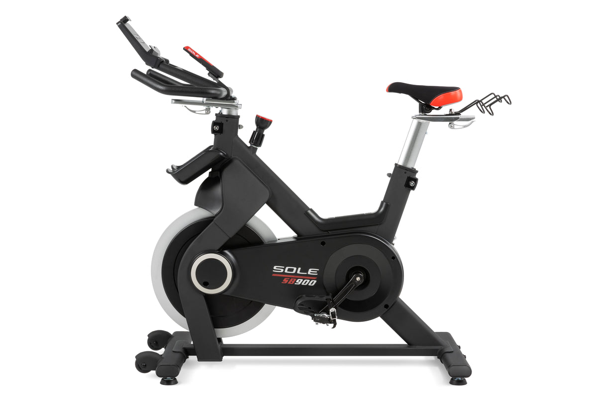 SOLE SB900 vs Peloton Spin Bike: Differences, Specs & Reviews