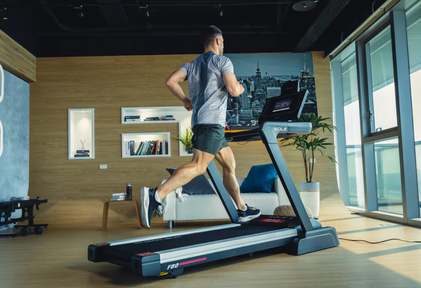 SOLE F80 vs Horizon 7.4 Treadmill Comparison 2024 | Features, Pros, Cons