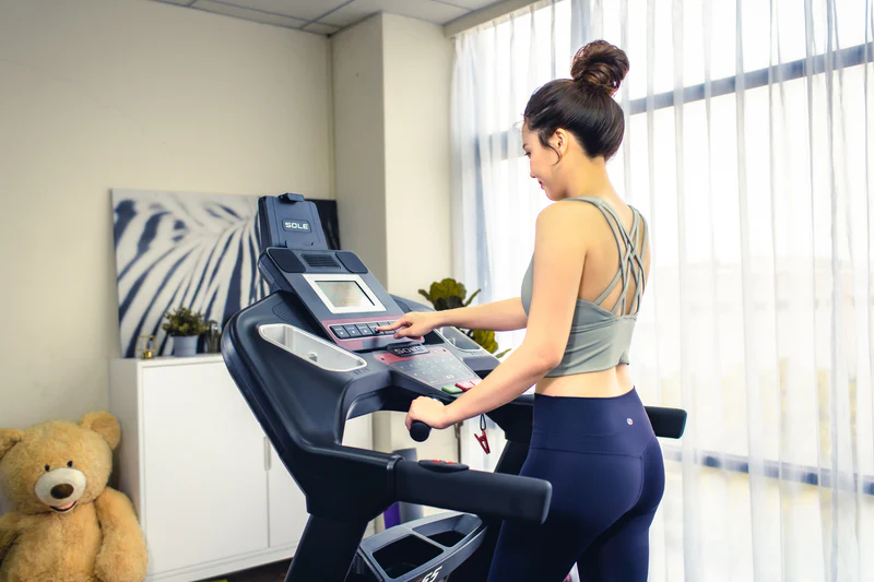 How To Read Distance On A Treadmill? Easy Guide