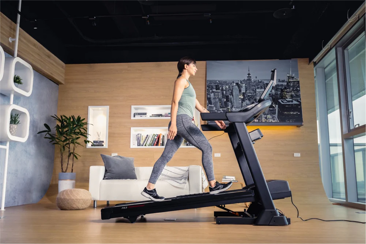 What is a Good Incline to Walk on a Treadmill to Lose Weight?