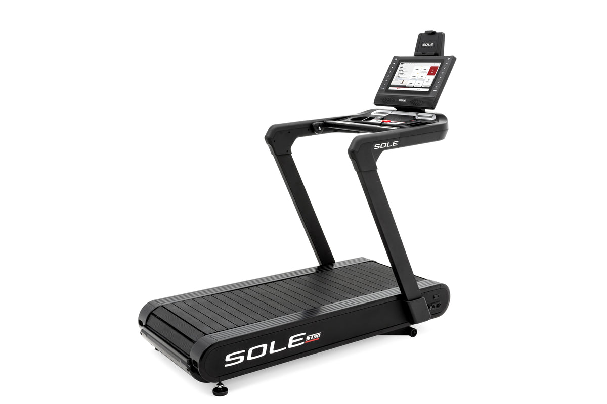 Беговая дорожка SOLE ST90